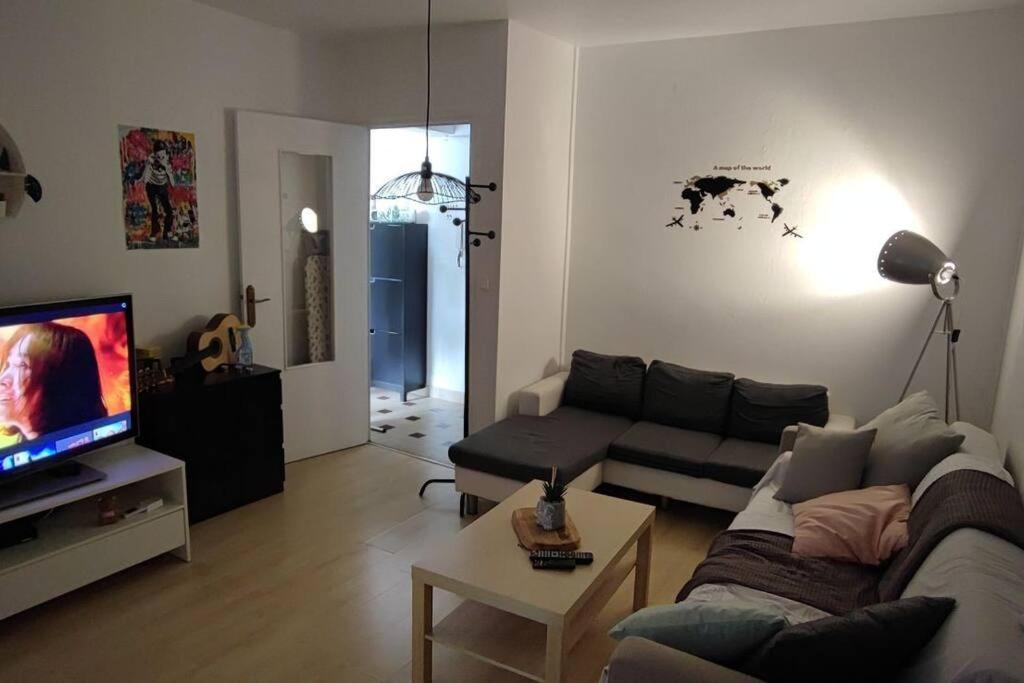 Peaceful Apartment At Lyon 7 Exterior photo